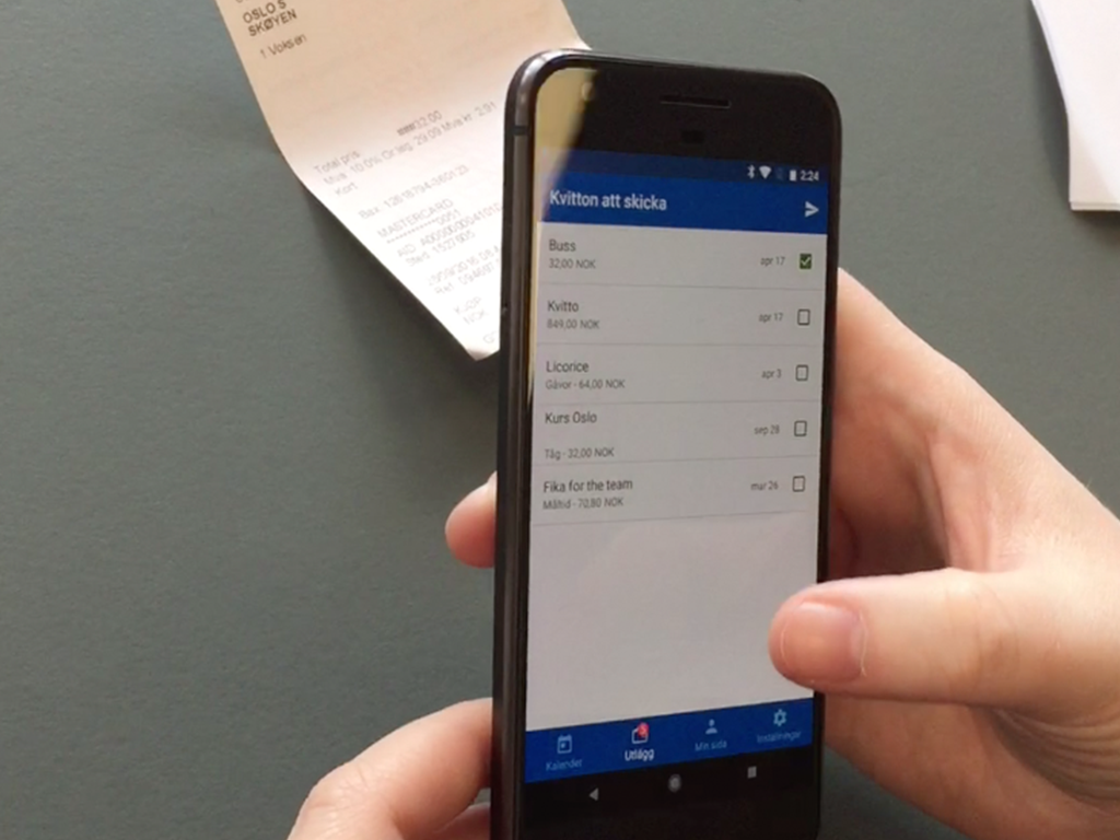 Extending expense reporting on mobile